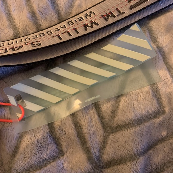 Unisex off white belt - Picture 3 of 3